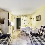 La Pinede - Maeva - 2 Pieces 5 Personnes - Confort Mae-6327 * Hyères