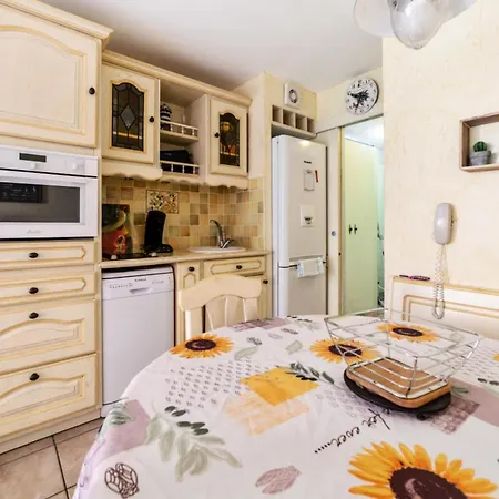 La Pinede - Maeva - 2 Pieces 5 Personnes - Confort Mae-6327 *