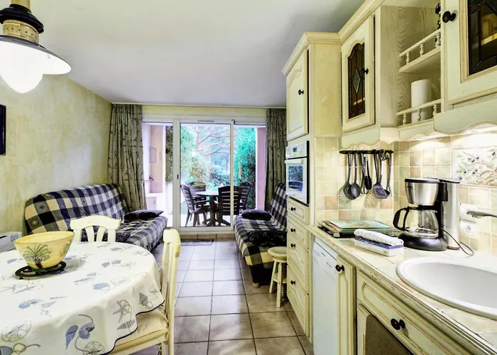 Lejlighed La Pinede - Maeva - 2 Pieces 5 Personnes - Confort Mae-6327