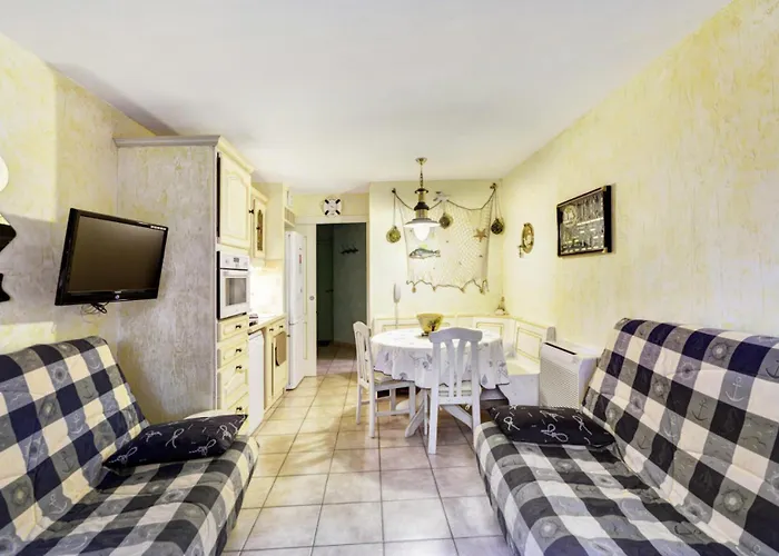 La Pinede - Maeva - 2 Pieces 5 Personnes - Confort Mae-6327 * Hyères